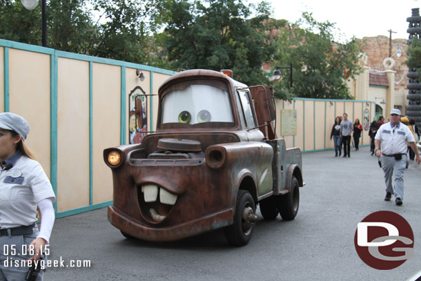 Mater rolling along Cross Street