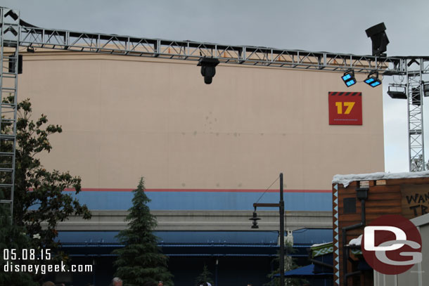 The Snow Fest has closed and the signage removed.  Interesting I overhead a cast member say something about a November return when a guest asked about it.  