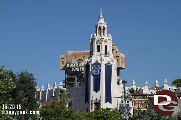 Looking back toward the Carthay Circle