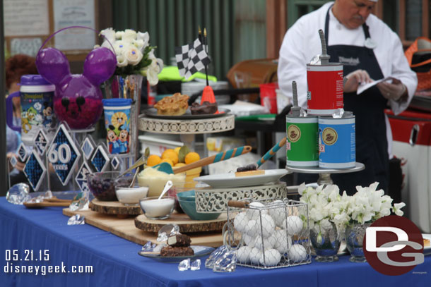 A foods interview location in Grizzly Peak Airfield.