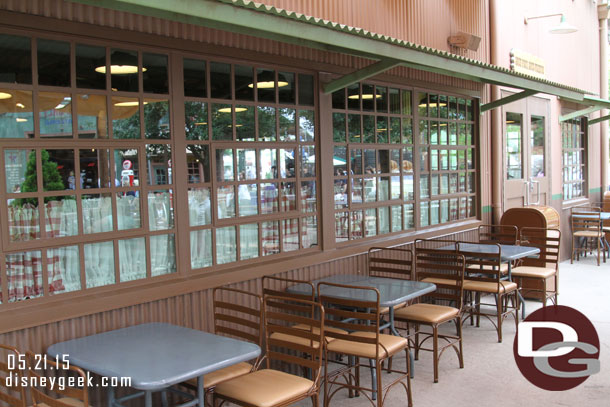 Outdoor seating at the Smokejumpers Grill