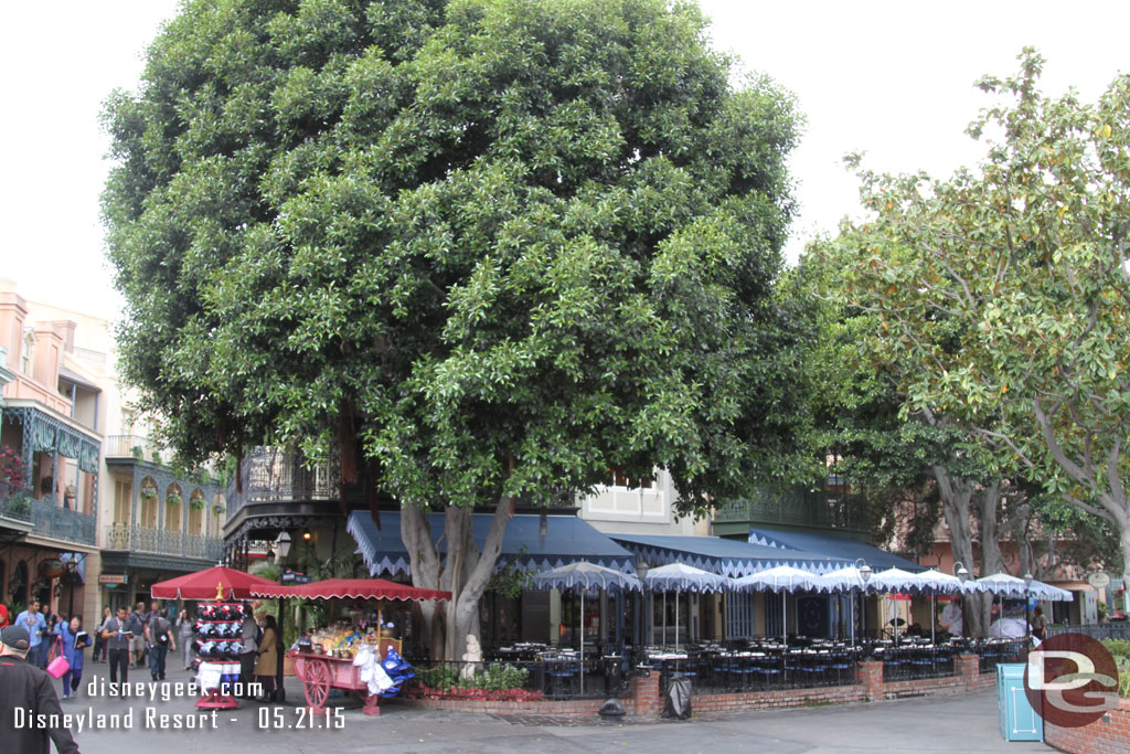 New Orleans Square was relatively quiet.  Pirates was open..