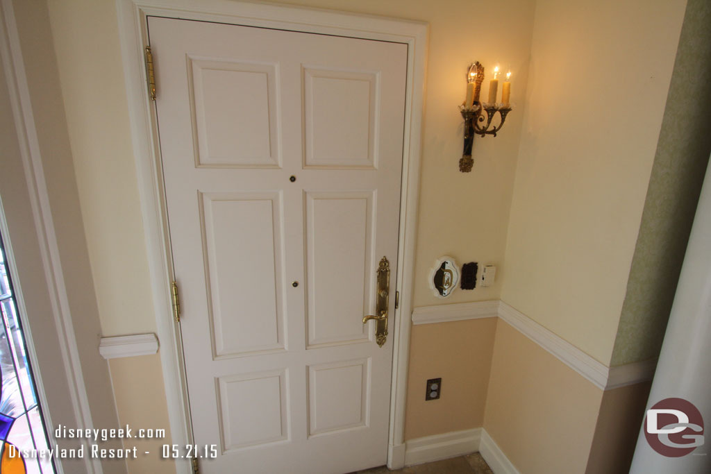 This is the door to the suite from the hallway.