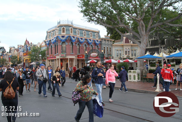 By 6:24am the crowd had thinned enough to allow us out into the street.