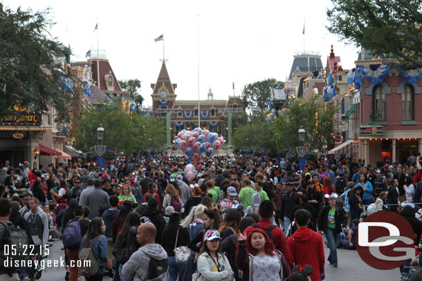 Main Street at 6:36pm.  A lot of guests moving about.  Also note the park was closed at this point.  They had halted all entry for several hours.