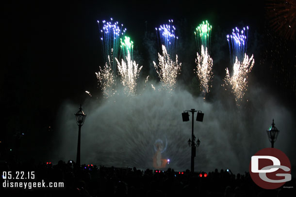 There were a fair number of shells going off around the Fantasmic area.