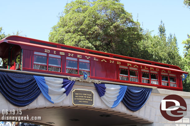 The Lilly Belle in the Main Street station as I entered Disneyland.