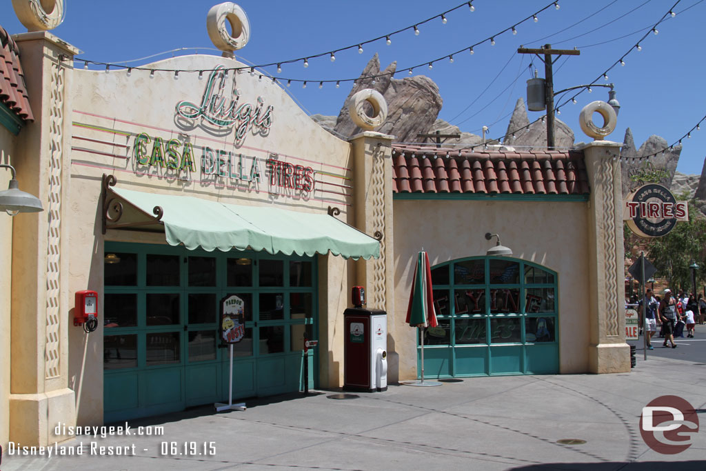 No cast members out front of Luigis today.