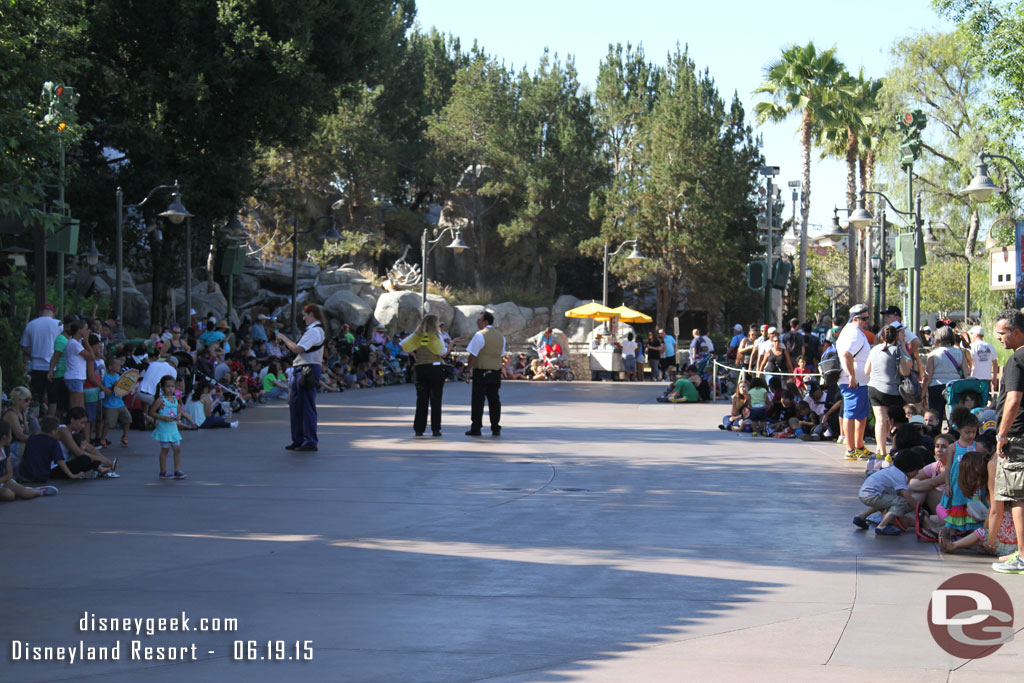 I walked through Bugs Land and out to the parade route to get some video of the pre-parade.