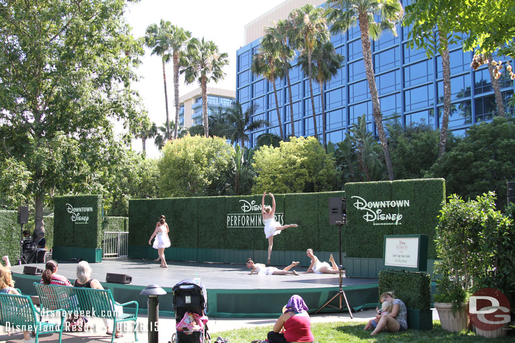 This is the Arizona Dance Studio group