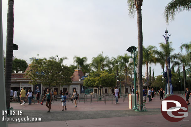 No lines at the ticket booths this morning, this was around 7:30am