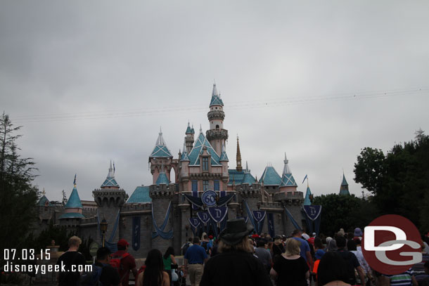 As soon as the ropes were dropped a large mass of guests moved quickly to Fantasyland.