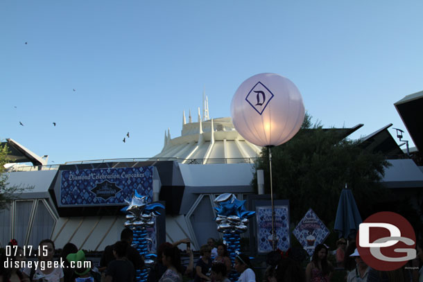 In Tomorrowland cupcake distribution was still going with plenty available.