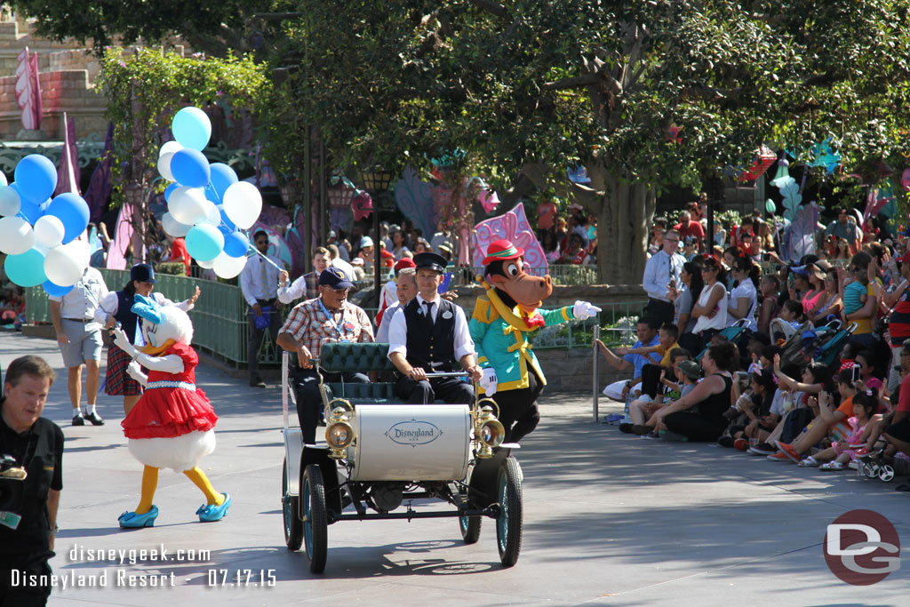 Ron Diminquez and Bob Penfield are in the car.