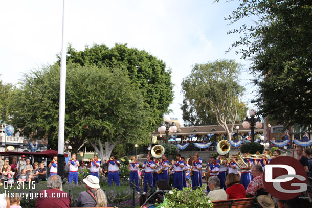 Stopped by Town Square for the nightly Flag Retreat.  The Band was a little early and the Dapper Dans were not so they missed their mark. They did show up a few minutes later.