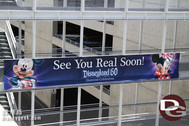 Interesting no Halloween exit banner on the parking structure.. just the Diamond Anniversary one still.