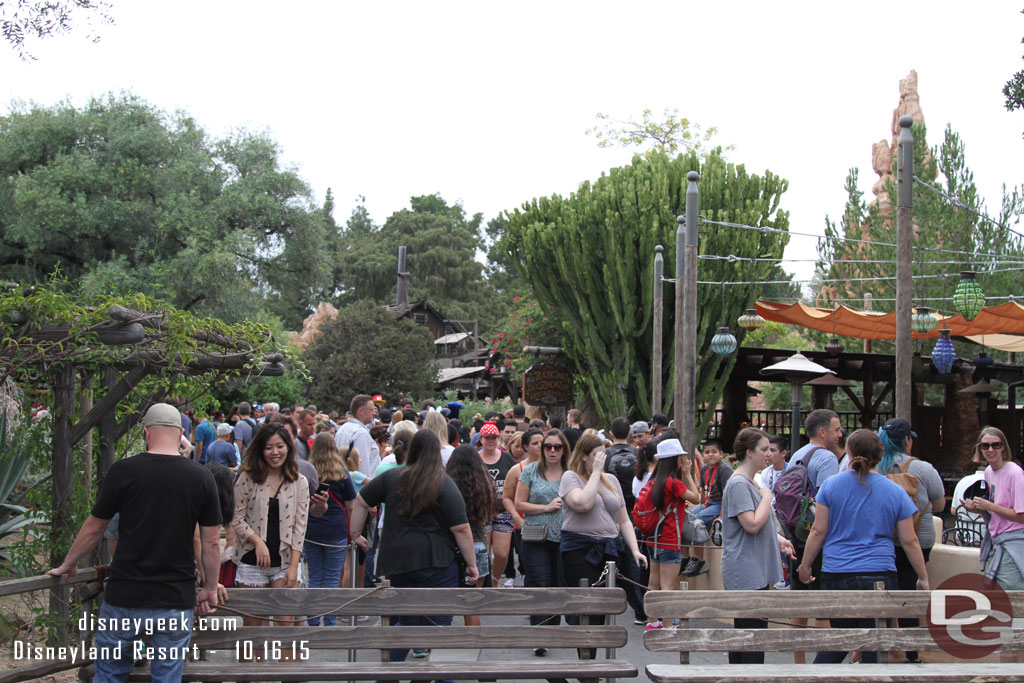 Big Thunder was using the extended queue today.