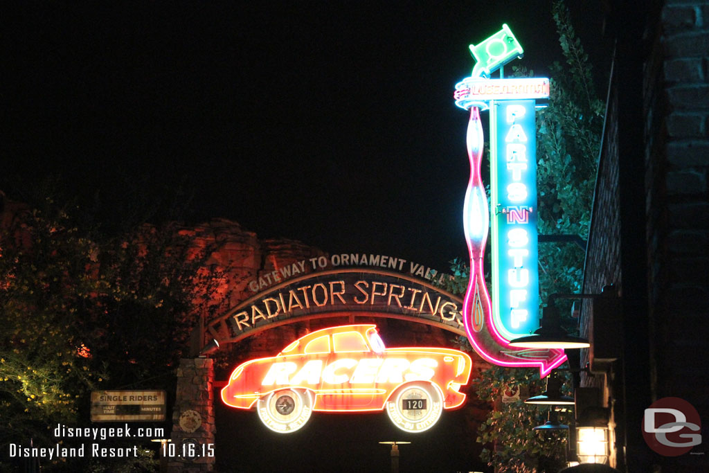 A 120 min stand by wait for the Racers at 7:30pm.  The Fastpass return was backed up to the corner.  