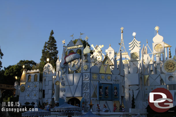 Circled back to Small World Holiday.  Only a 10 minute wait now so went for my first cruise of the season.