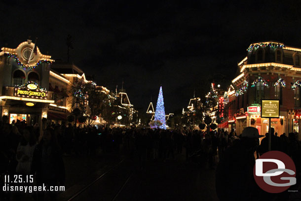 Main Street USA was still being used as a walkway.  Not many guests lined up yet for the 2nd Disneyland Forever show.