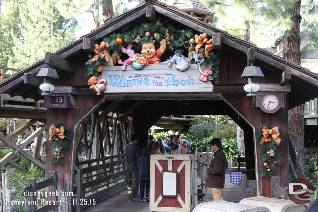 You know it is busy when you can see the Winnie the Pooh line.  Posted at 15 minutes.  