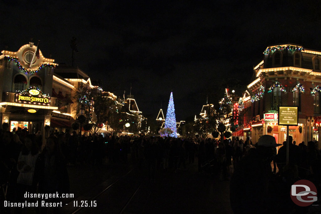 Main Street USA was still being used as a walkway.  Not many guests lined up yet for the 2nd Disneyland Forever show.