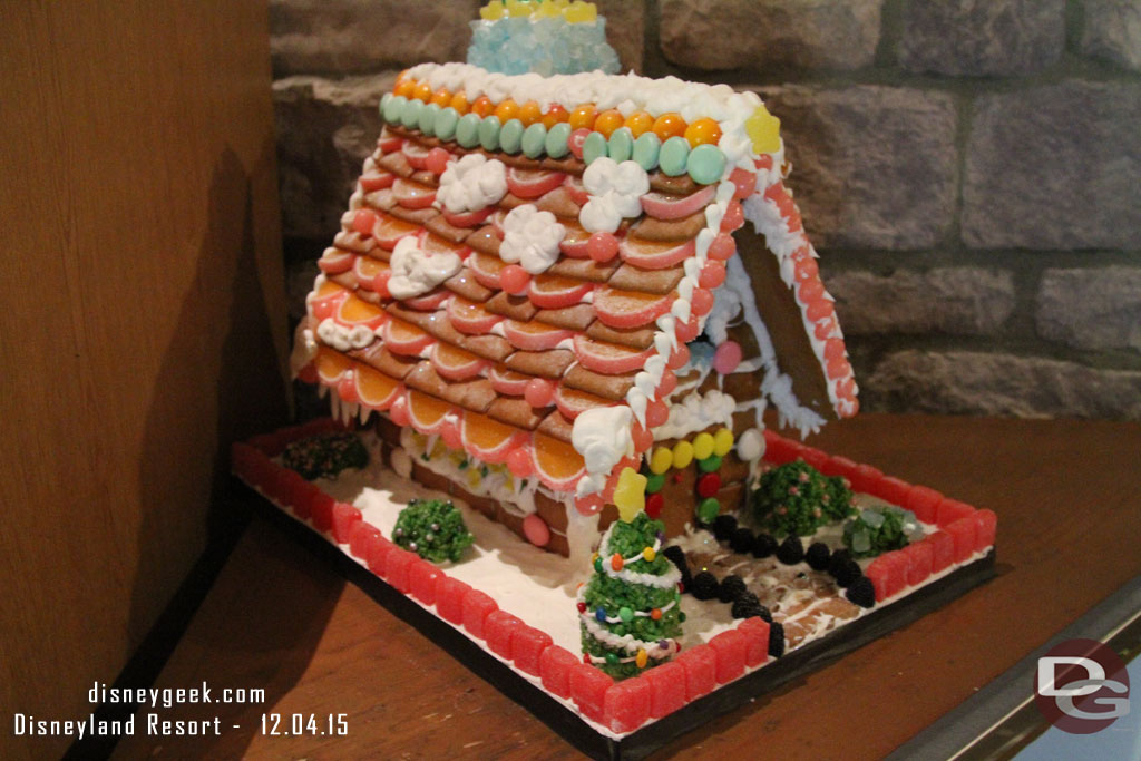 A small gingerbread house in White Water Snacks