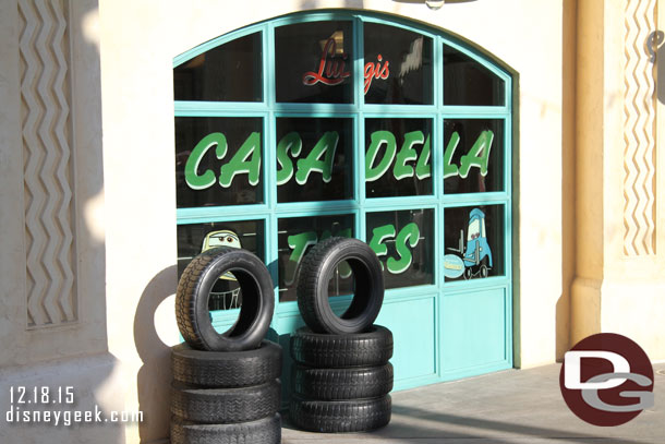 The window signs have been updated.  The Flying Tires text is gone and in its place Casa Della Tires.