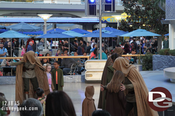 The Jedi and recruits arriving for the last show of the day.