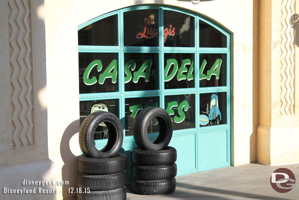 The window signs have been updated.  The Flying Tires text is gone and in its place Casa Della Tires.