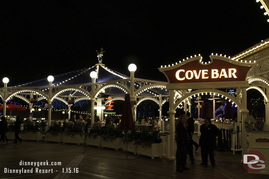 The Cove Bar was quiet this evening.  Three cast members out front explaining to guests they are closing for the evening.  Last seating was around 8, I believe I overheard 8:15.