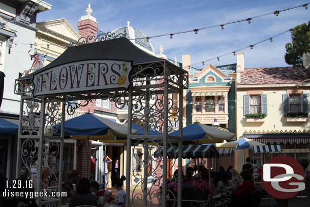 The Flower Market on Center Street