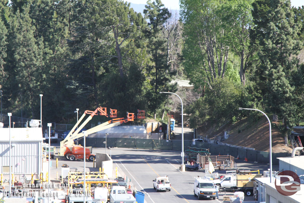 Panning toward the park no real visible progress from this angle.