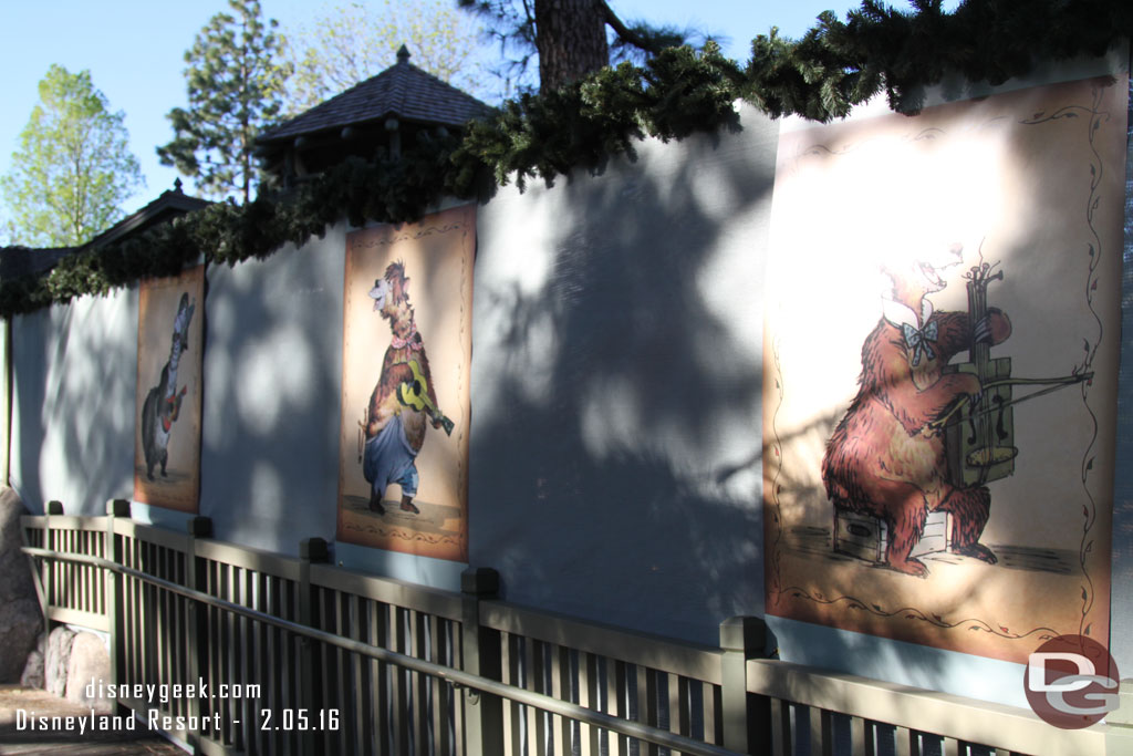 The construction barriers leading up to the restaurant now feature Country Bear Artwork and some greenery.