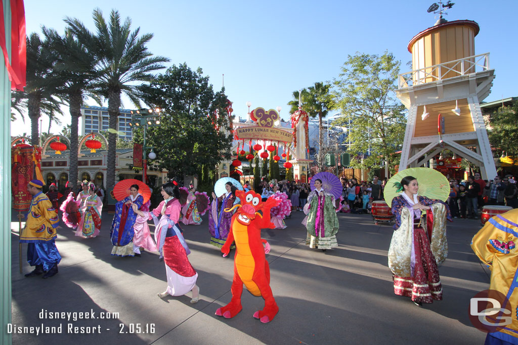 Back to Paradise Gardens for a second pass at the Lunar New Year Procession.