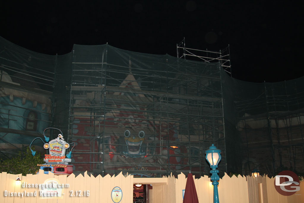 Out in Toontown scaffolding has gone up around the perimeter of the Downtown area.  (Had to take some flash pictures since it was rather dark).