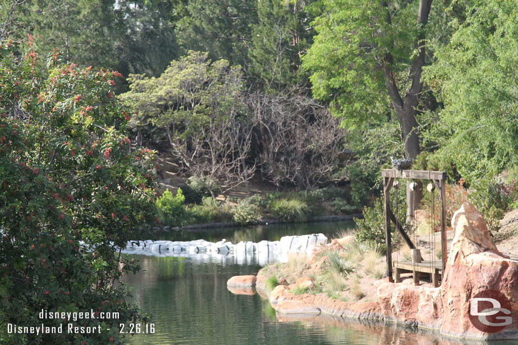 A closer look at the dam.