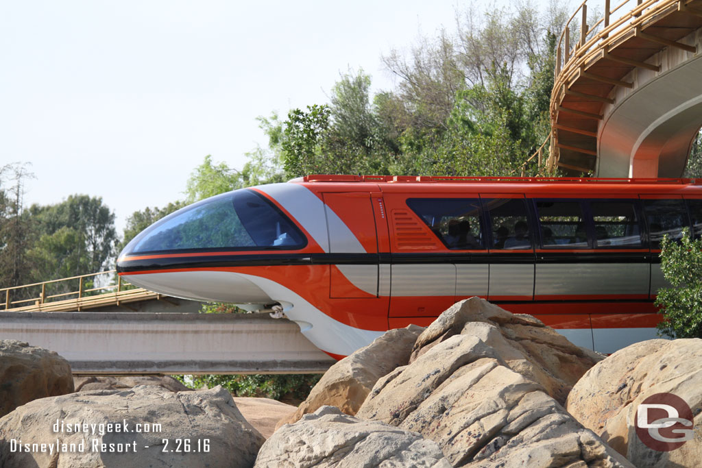 Monorail Orange entering the park.