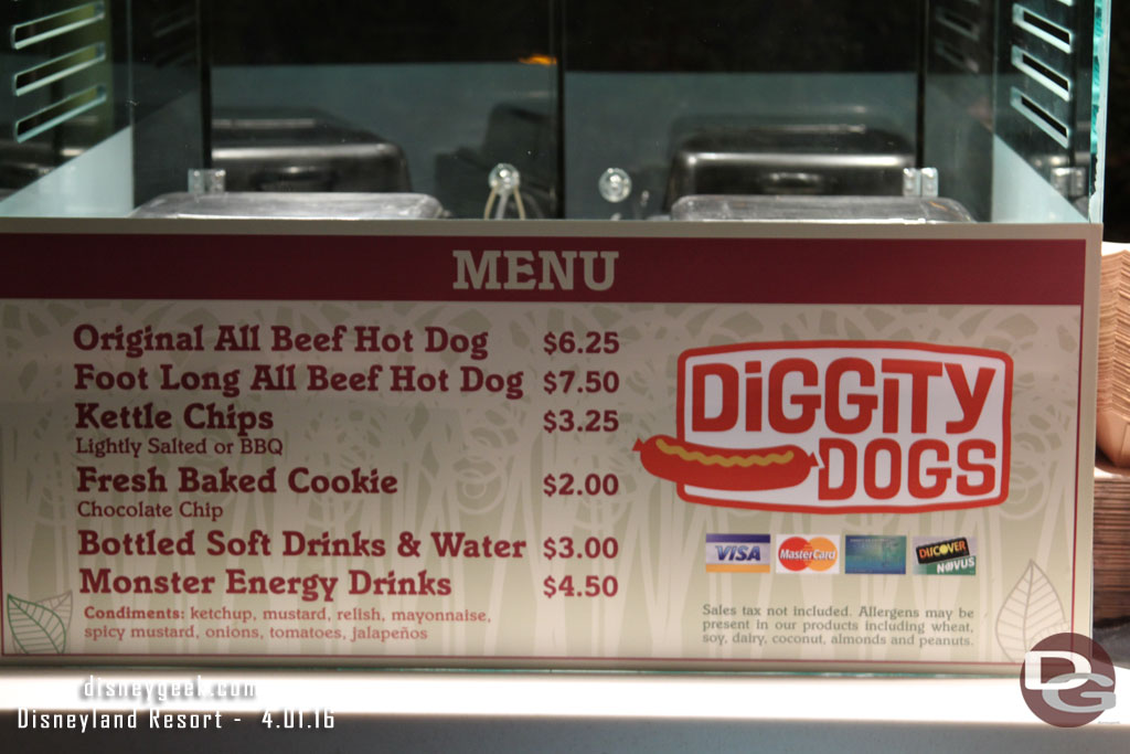 Decided to walk through Downtown Disney.  The Diggity Dog stand was near World of Disney (last time I paid attention it was out by the AMC I think)