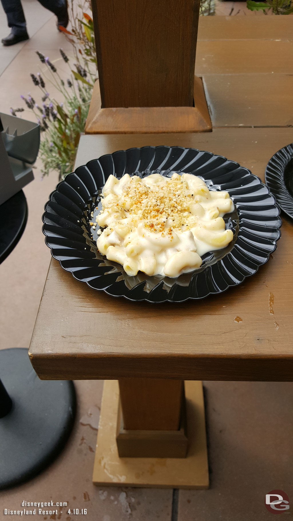 Triple Cheese Mac with Smoked Chicken - Gold Rush Marketplace - $6.00 