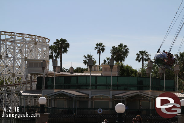 The Silly Symphony Swings are closed for renovation and the mechanism is currently removed.