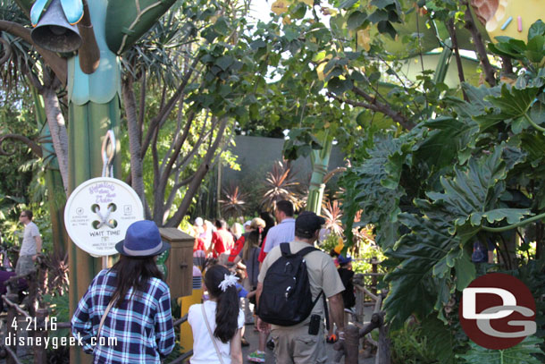 Wow the line for the Chew Chew train was to the entrance (no switchbacks open but still longer than usual)