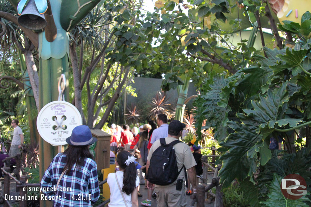 Wow the line for the Chew Chew train was to the entrance (no switchbacks open but still longer than usual)