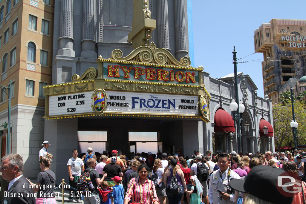 Really surprised to see only 3 shows scheduled.  This mob of guests were FastPass returns for the 2:55pm show.  It was just about 2pm.