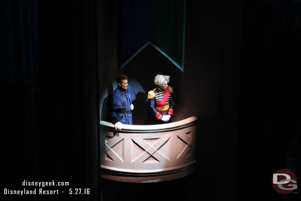 During the finale the Duke and Hans in a balcony.