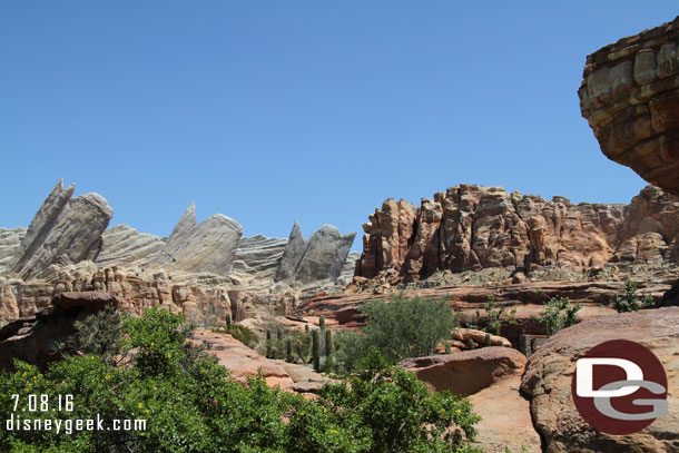 Passing through Ornament Valley.