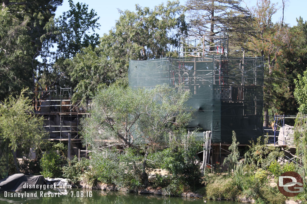 Working my way toward Critter Country.  More scaffolding on the island.