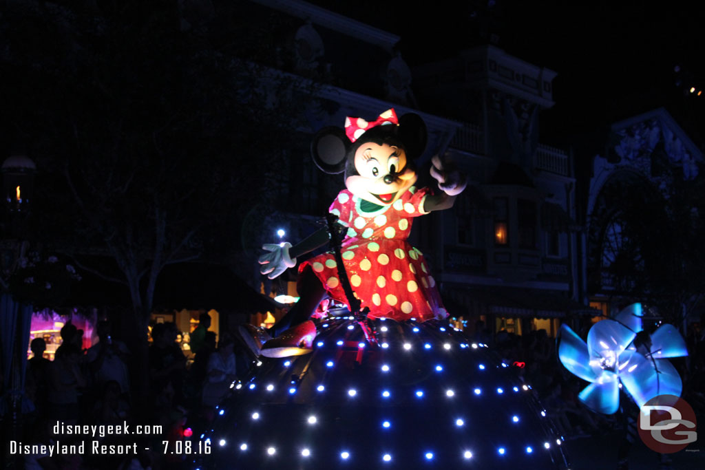 Minnie in Paint the Night