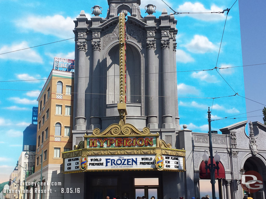 The 4pm Frozen show was cancelled today.  Someone told me the first show stopped midway.  Did not hear if the second occurred.   The 4th show did happen but had some minor glitches.