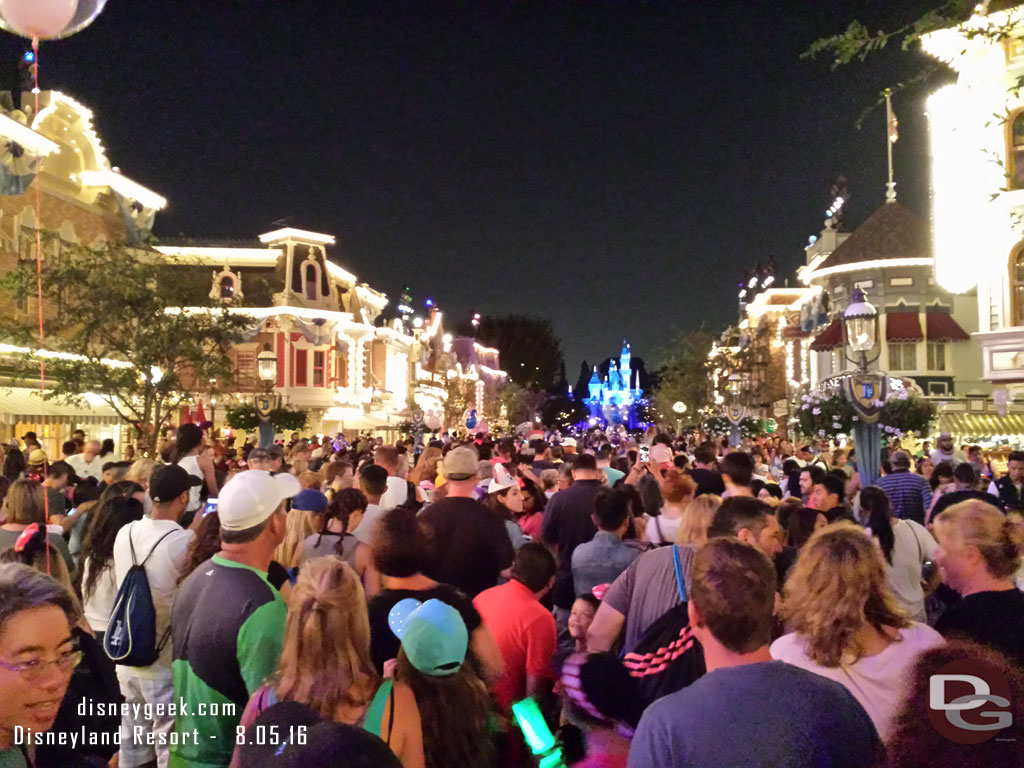 Found a spot for Disneyland Forever.  Always a gamble of how many kids, ipads, balloons will move into your line of sight.